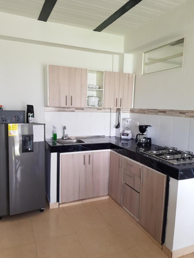 Apartamentos Williams Санта-Роса-де-Кабаль Экстерьер фото