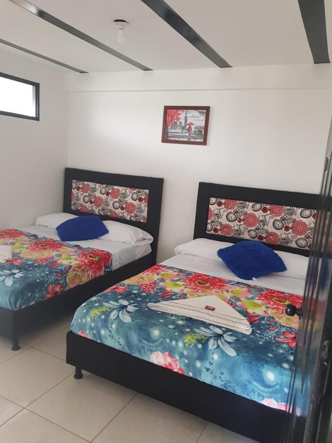 Apartamentos Williams Санта-Роса-де-Кабаль Экстерьер фото